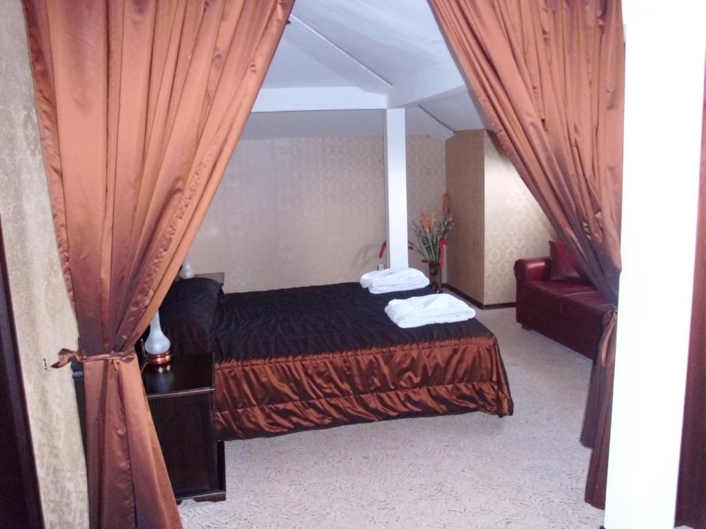 Hotel Izvora 2 アルバナシ 部屋 写真