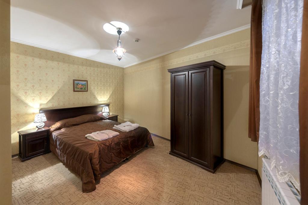 Hotel Izvora 2 アルバナシ 部屋 写真
